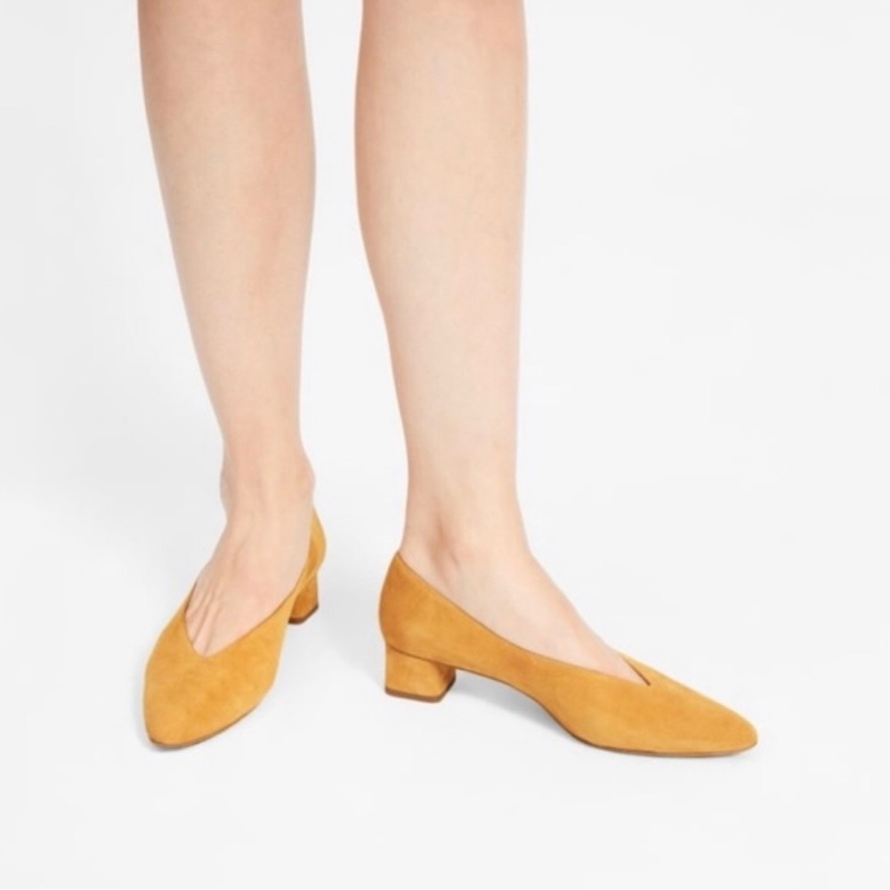 ***ISO*** Everlane V Heel in Mustard Suede size 5
